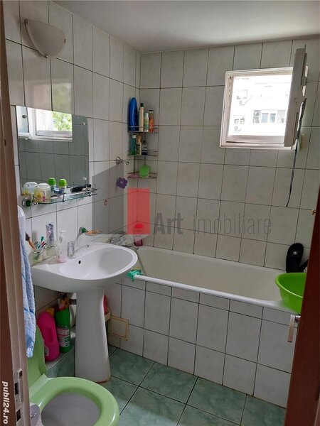 Tei, apartament de 3 camere